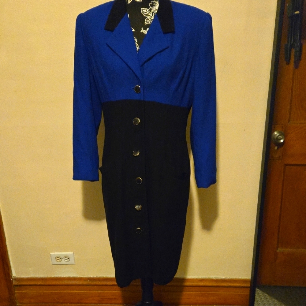 Womens Vintage Kasper Elegant Blue and Black Women's Coat Size 12